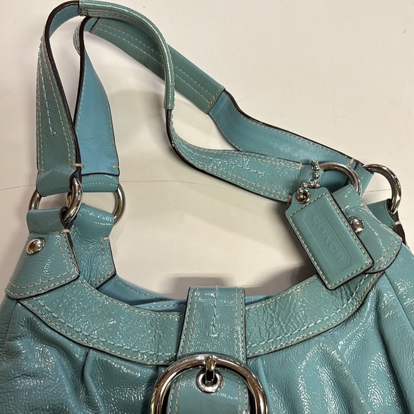 Coach SoHo Lynn patent leather teal light satchel 
N°C1120-F16603 - Picture 2 of 7